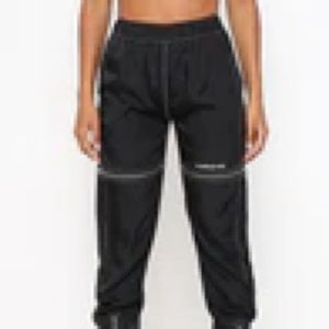 MANIERE DE VOIR CONTRAST STITCH ZIP DETAIL JOGGERS - BLACK - UK 10 / US 6